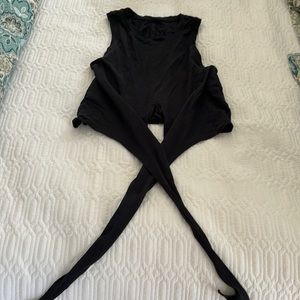 Lululemon crossover crop top